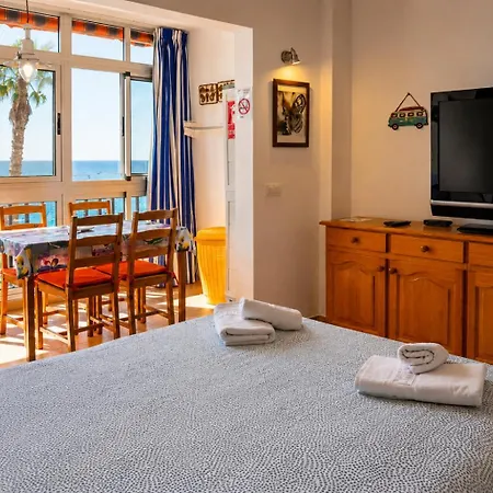 Charming In Mesa Del Mar تاكورونتي