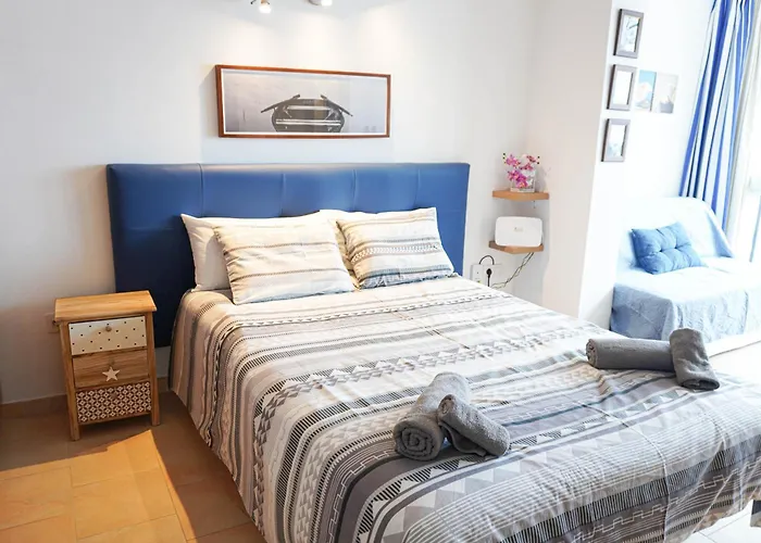 Charming In Mesa Del Mar Apartment *